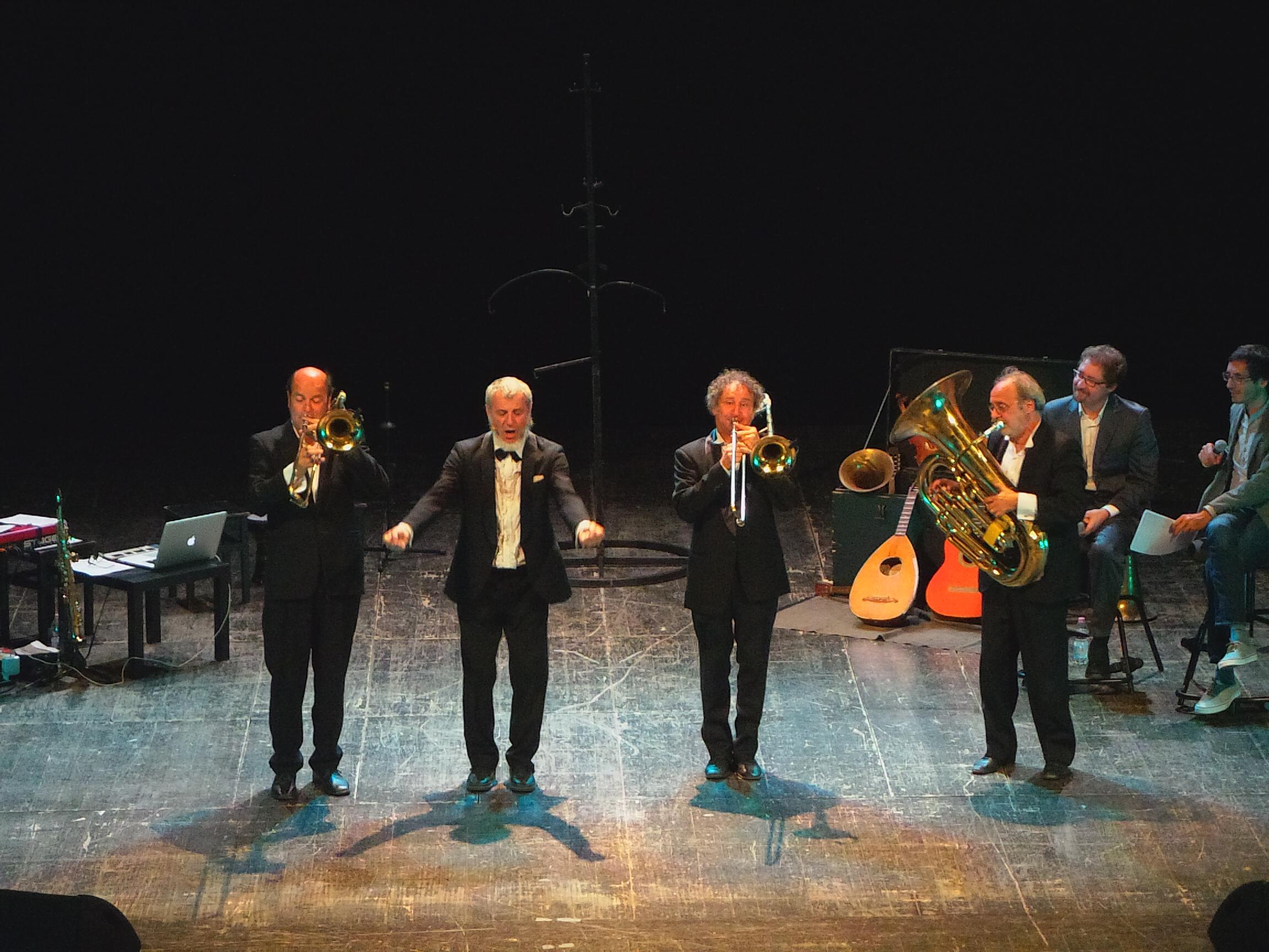 Banda Osiris e Telmo Pievani