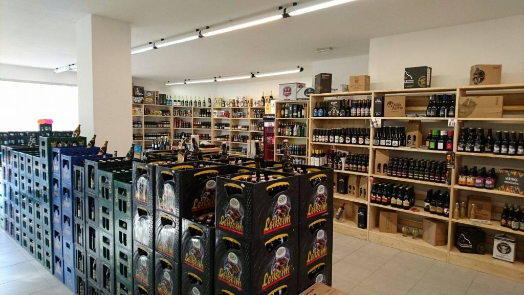 13499980_282214575465090_1928971904_o