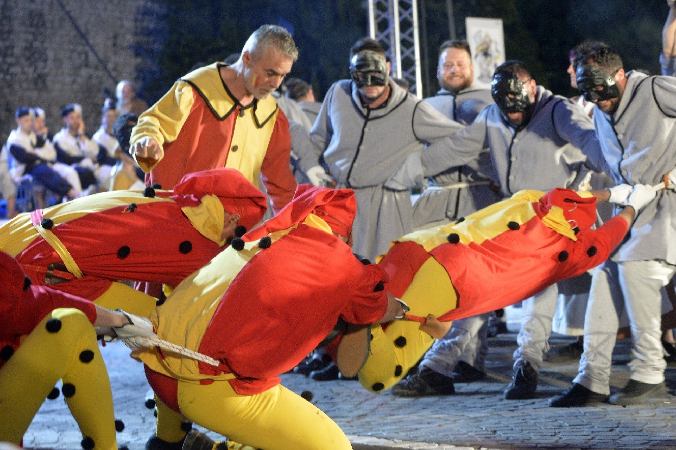 Feste Vigiliane 2017 tra tradizione ed innovazione nel rapporto di Trento con il suo fiume