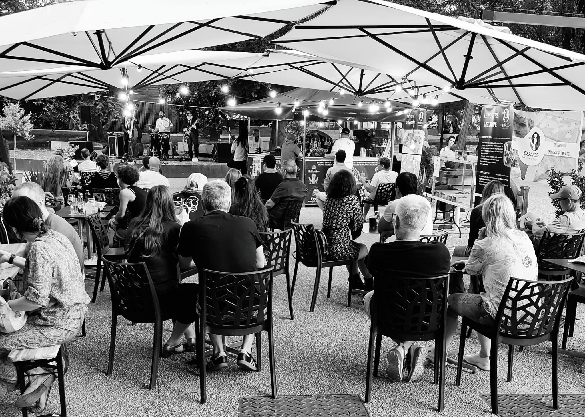 The Snipers al Liber Café: quando il grunge torna a respirare sotto gli alberi