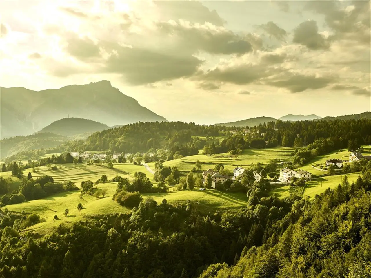 EVENTI ESTATE 2025 ALPE CIMBRA: SPETTACOLO, SPORT, NATURA, CULTURA, STORIA, MUSEI E NATURA!