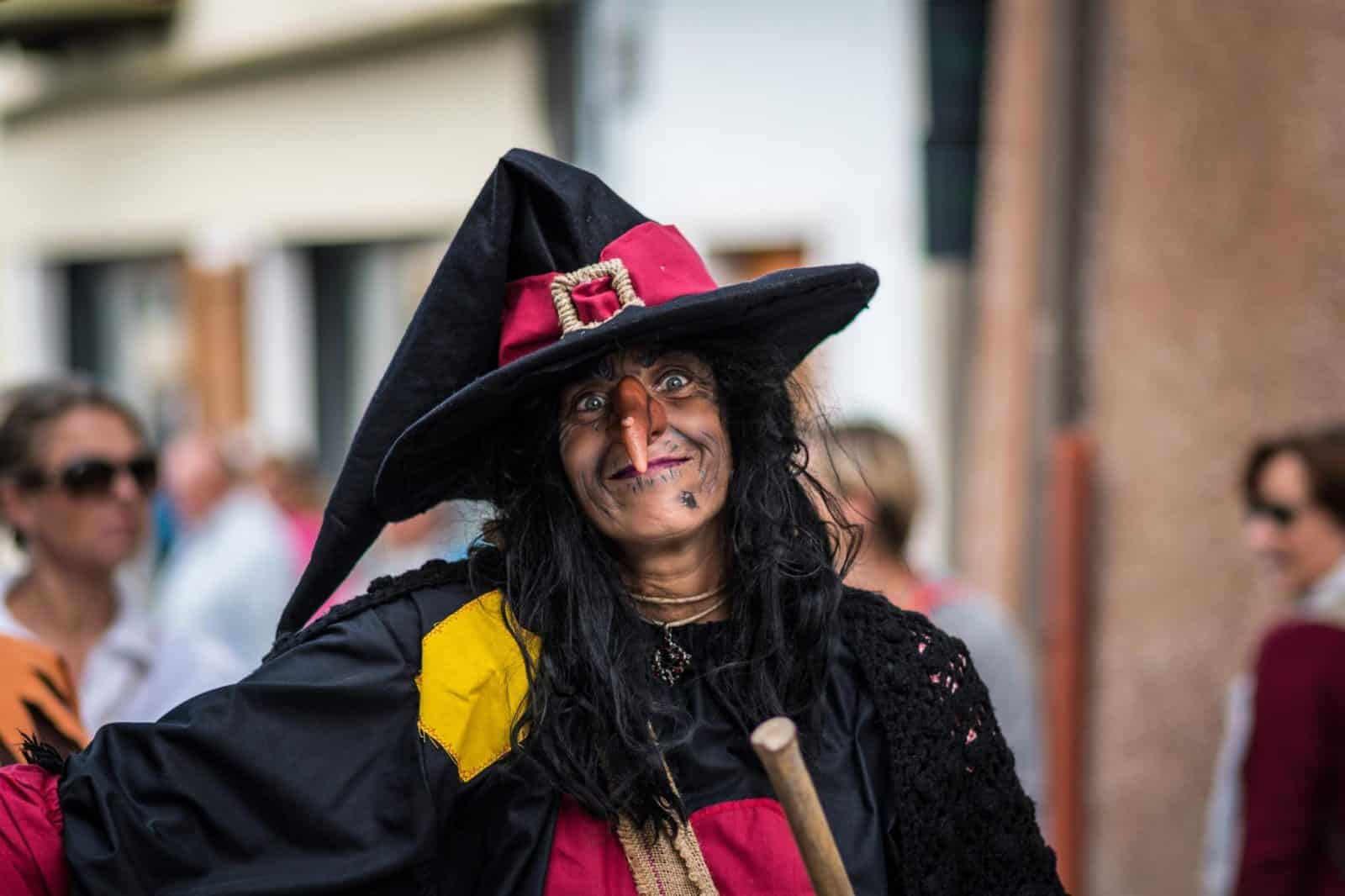 Brava Part 2026. La strega scende di nuovo a Folgaria.