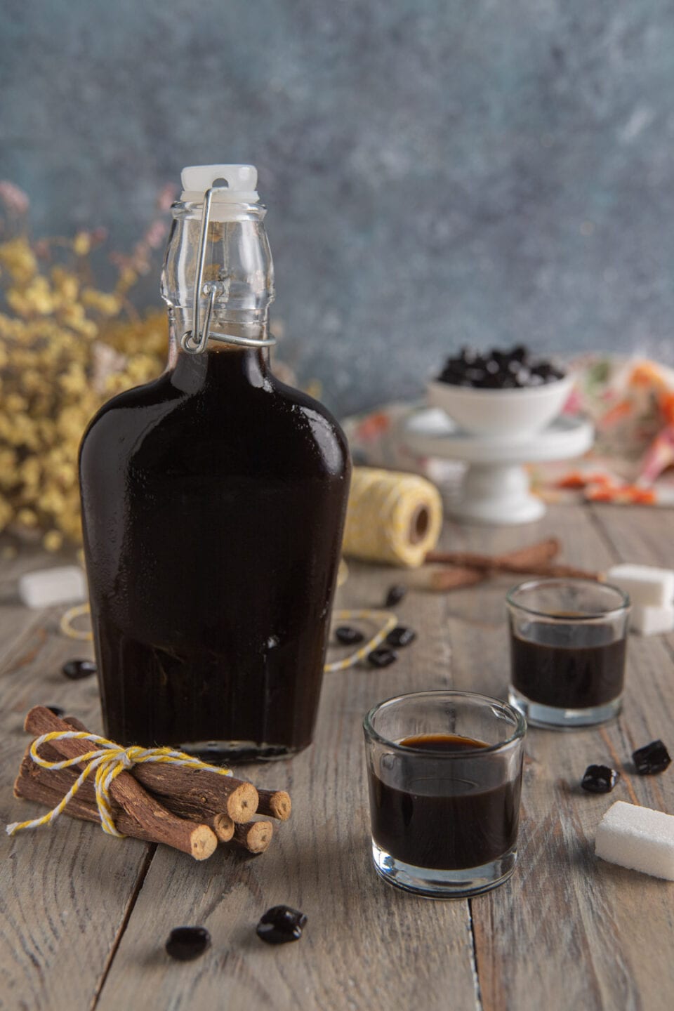 LIQUORE ALLA LIQUIRIZIA