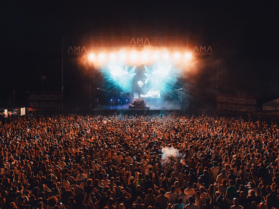 AMA MUSIC FESTIVAL 2026: DATE, LINE-UP, PROGRAMMA e BIGLIETTI