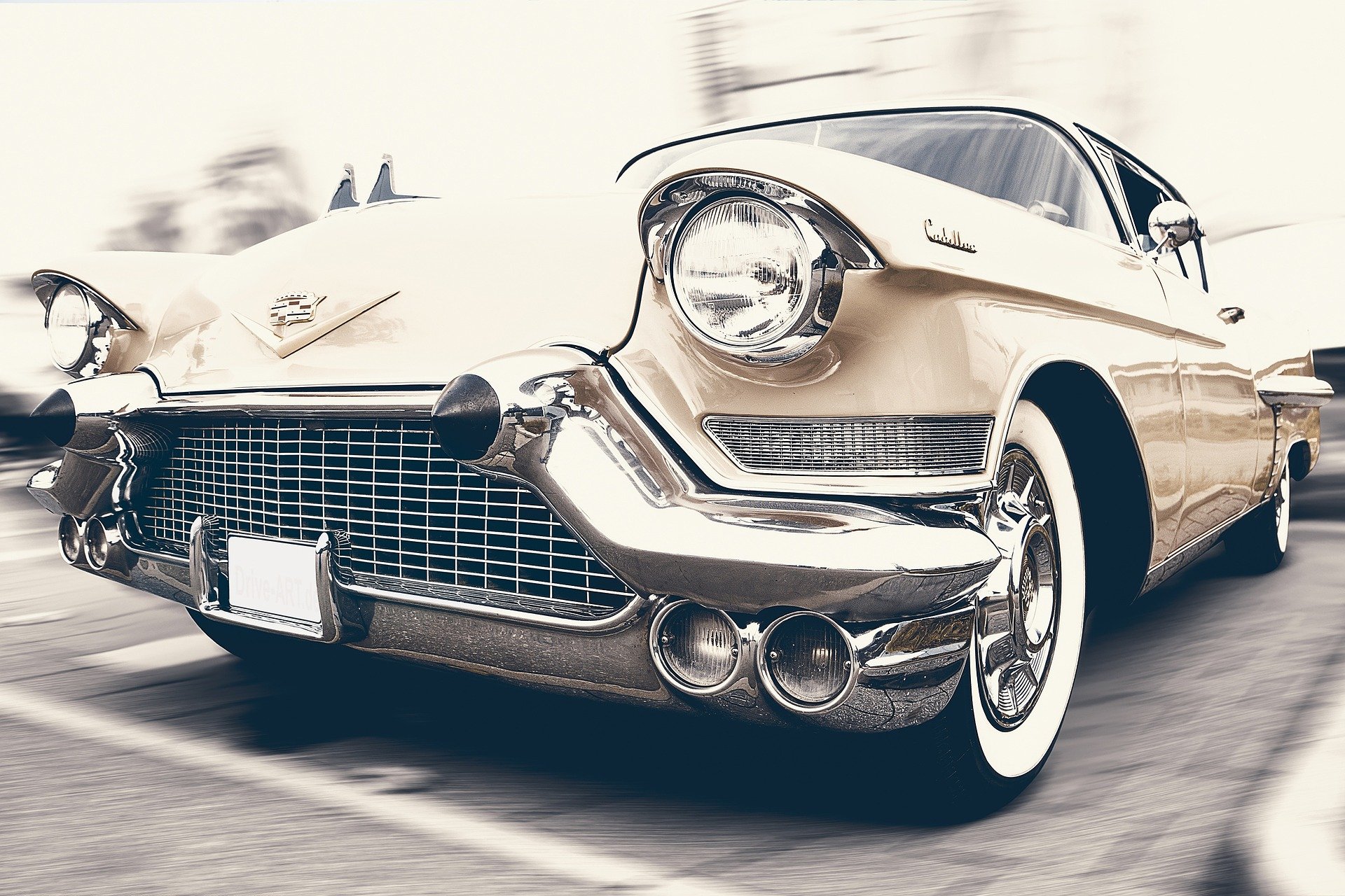 Le auto d’epoca invadono il Garda Trentino