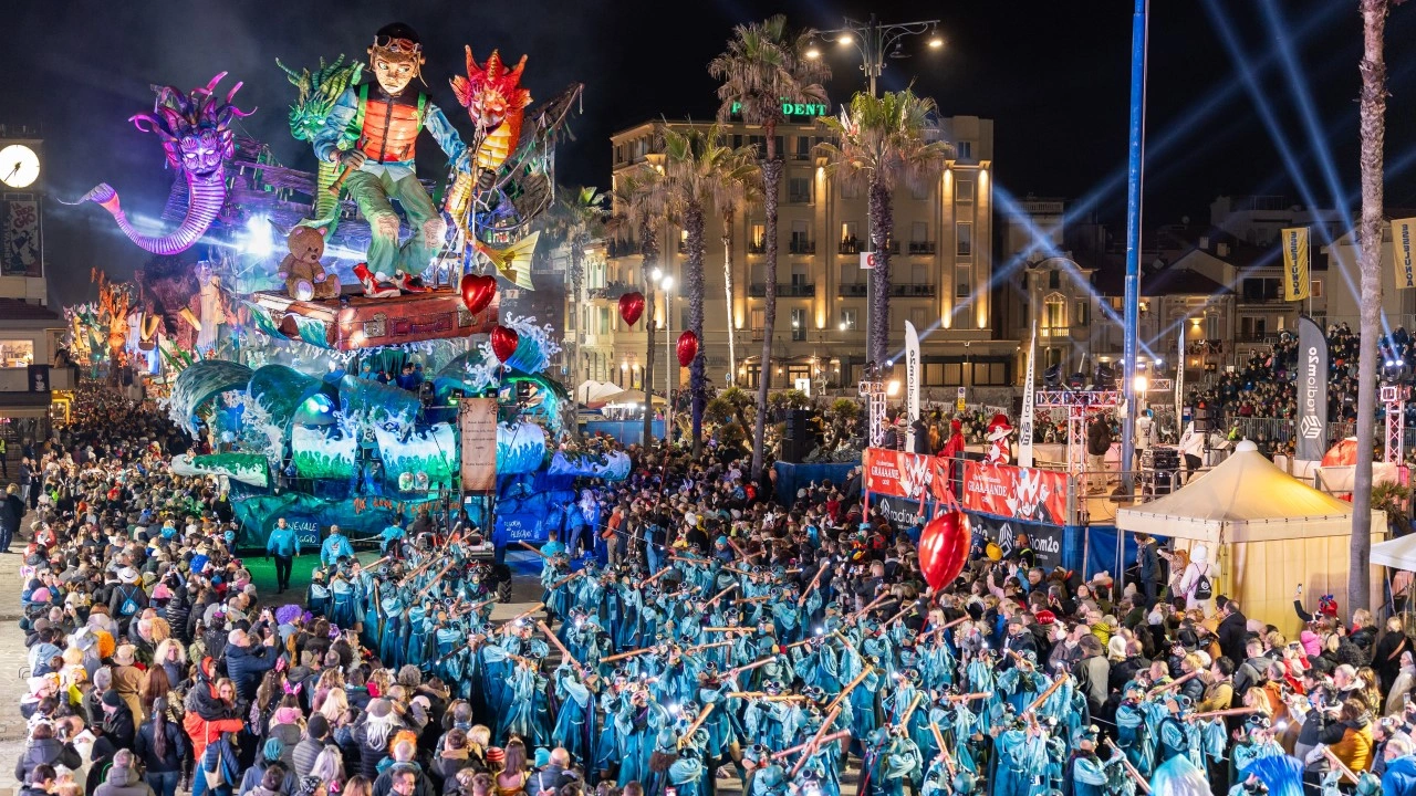 IL CALENDARIO COMPLETO DI TUTTO IL CARNEVALE 2026 D’ITALIA
