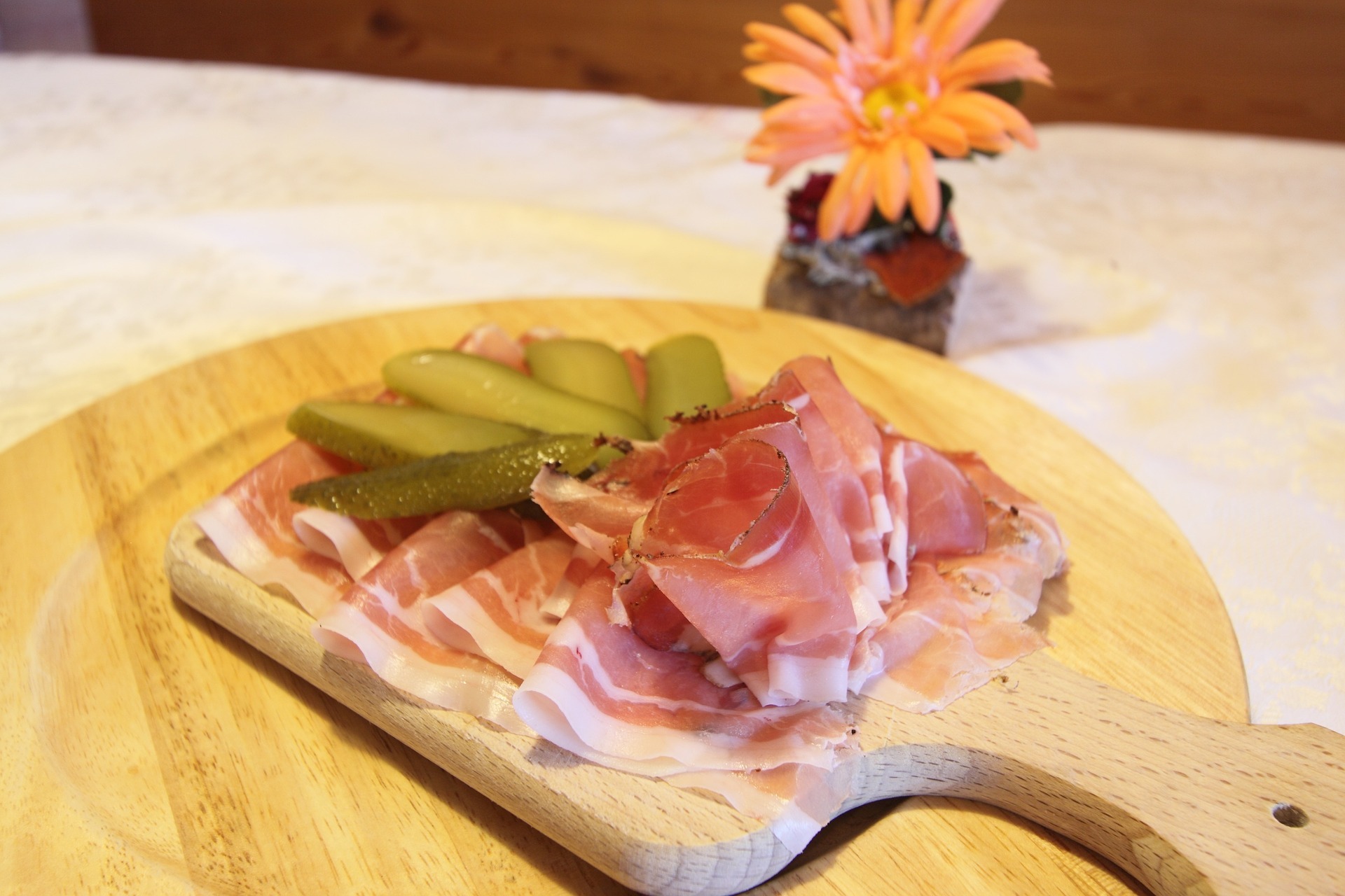 ADOTTA UNO SPECK, MA PRIMA…