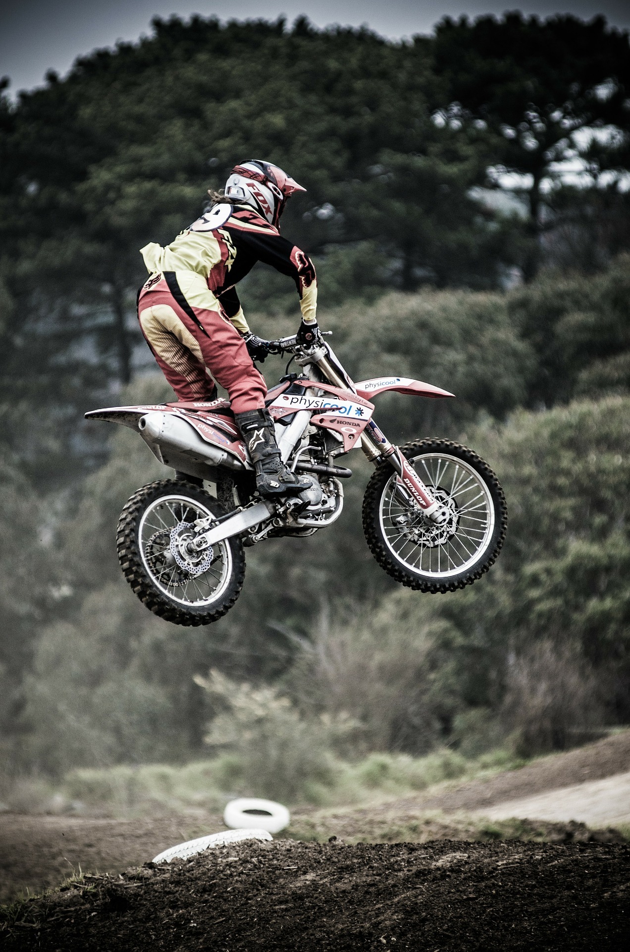 WEEKEND MONDIALE NEL GARDA TRENTINO: SI SFIDANO LE STELLE DEL MOTOCROSS