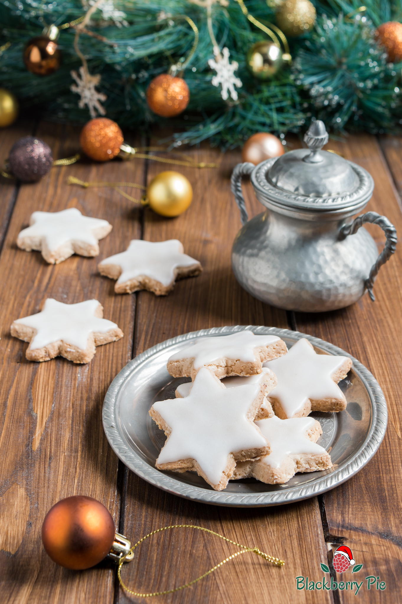 I BISCOTTI DI NATALE DELLA ROSI: Stelle di cannella.